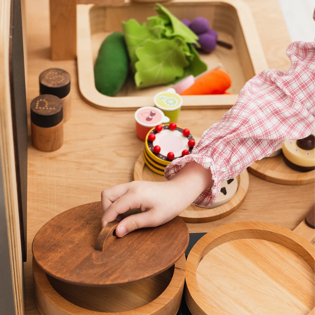 Vajilla Montessori de Madera Natural - Yo solito Montessori